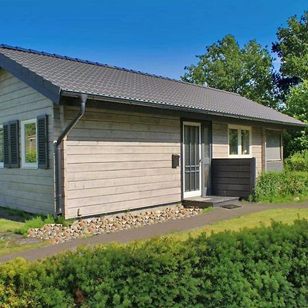 Blockhaus Mit Parkplatz Vor Der Ha Villa Damp Luaran gambar
